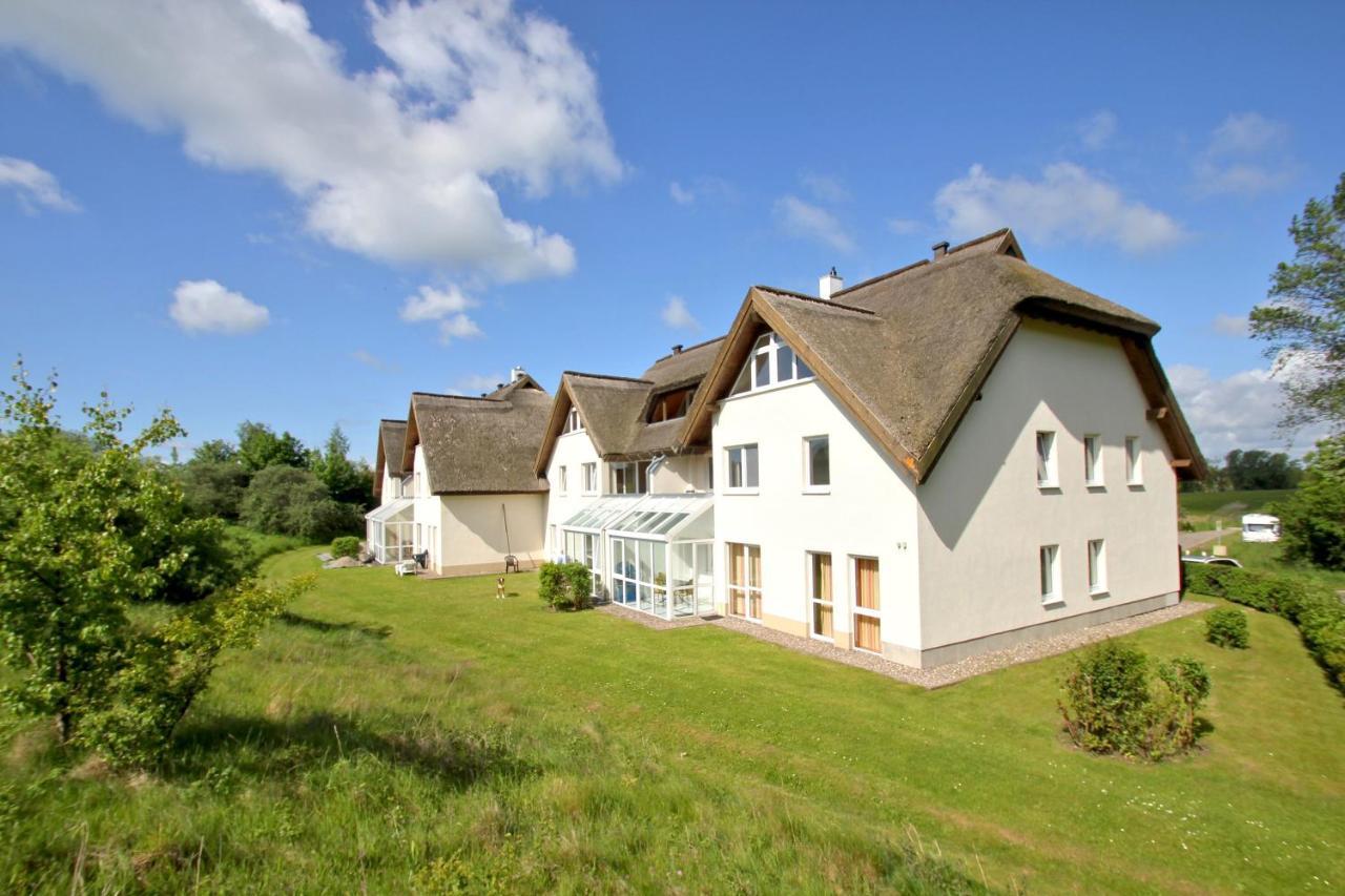 Strandnahe 2-Raum-Ferienwohnung Mit Balkon - Strandhaus Moenchgut Fewo 10 Лоббе Экстерьер фото